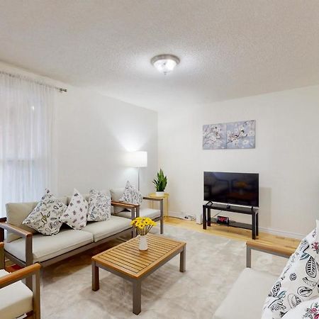 Modern Bright Cozy 3Bed 3Bath Vacation House In Ajax, Greater Toronto Area Gta, On, Canada Dış mekan fotoğraf